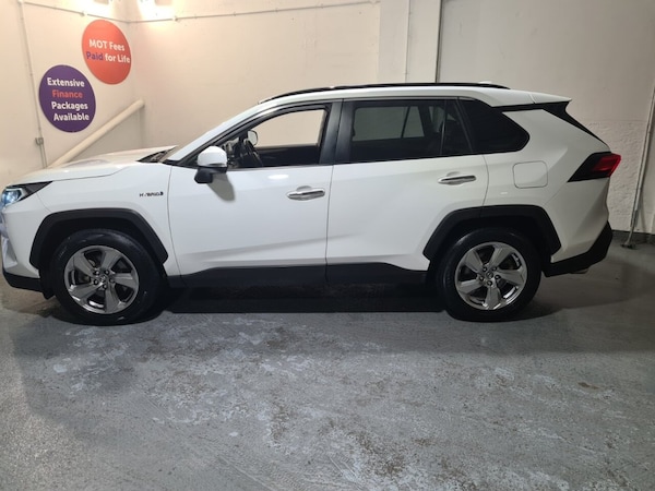 Used Toyota RAV4 2019 for sale - 73727471: Photo 16