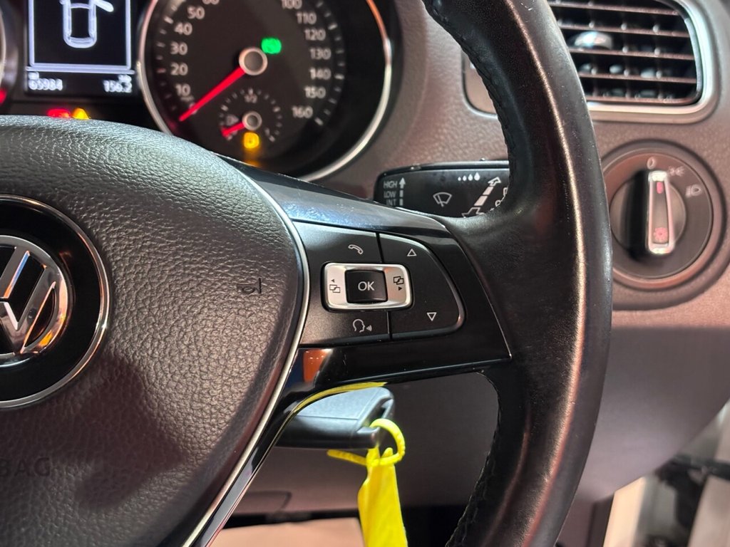 Used Volkswagen Polo 2014 for sale - 77038130: Photo 30