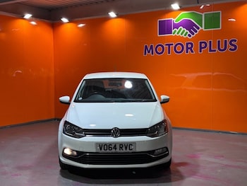 Used Volkswagen Polo 2014 for sale - 77038130: Photo
