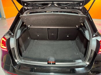 Used Mercedes-Benz A-Class 2019 for sale - 78140707: Photo