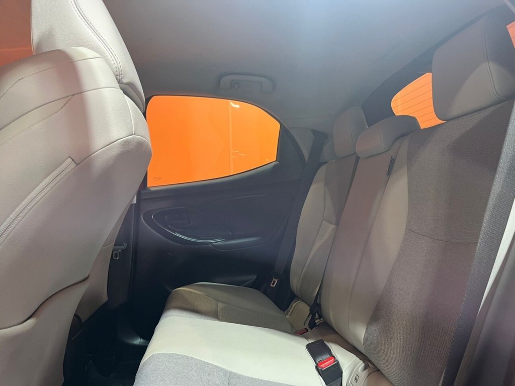 Used Toyota Yaris 2022 for sale - 77572141: Photo 29