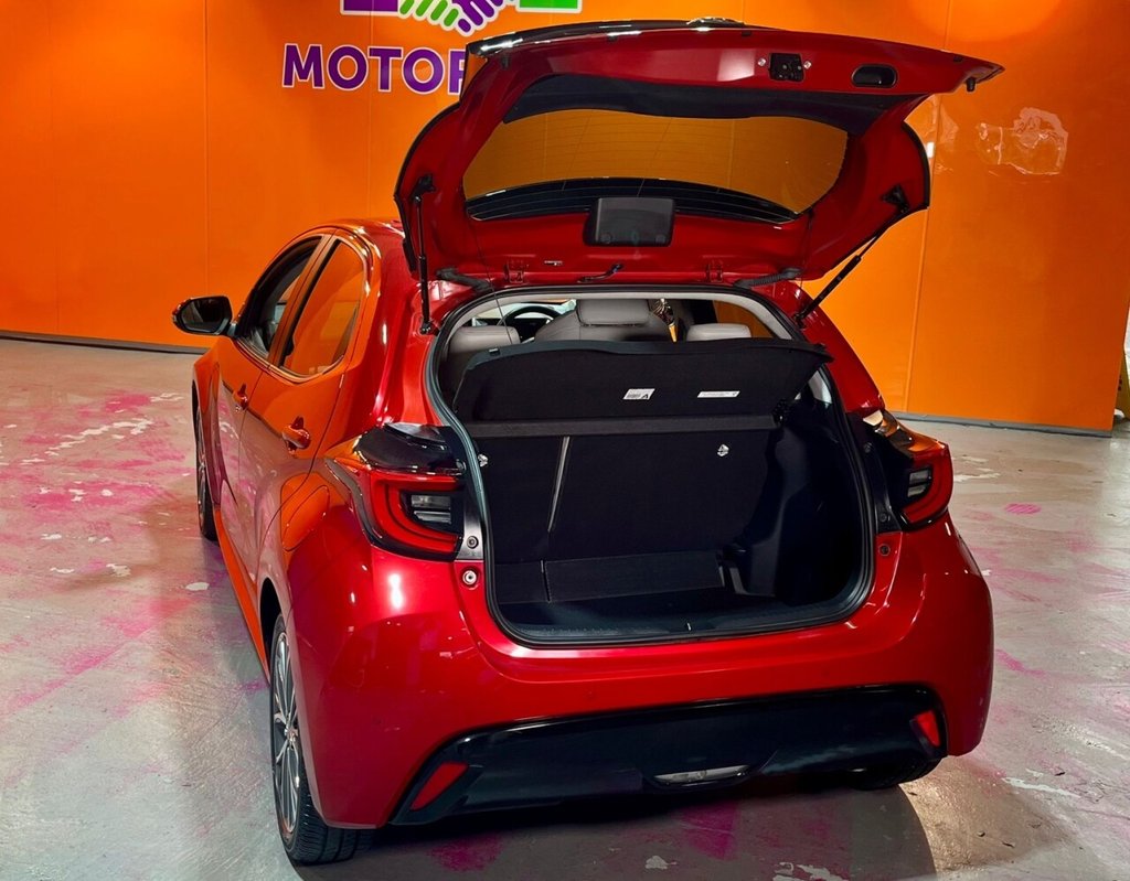 Used Toyota Yaris 2022 for sale - 77572141: Photo 41