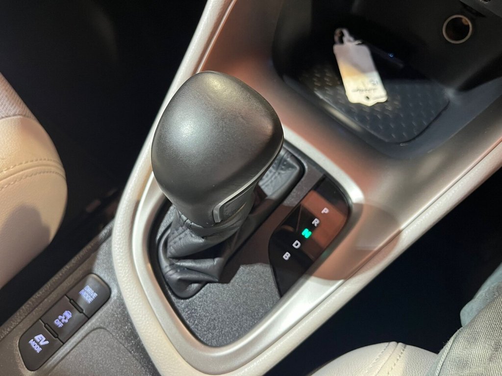 Used Toyota Yaris 2022 for sale - 77572141: Photo 6