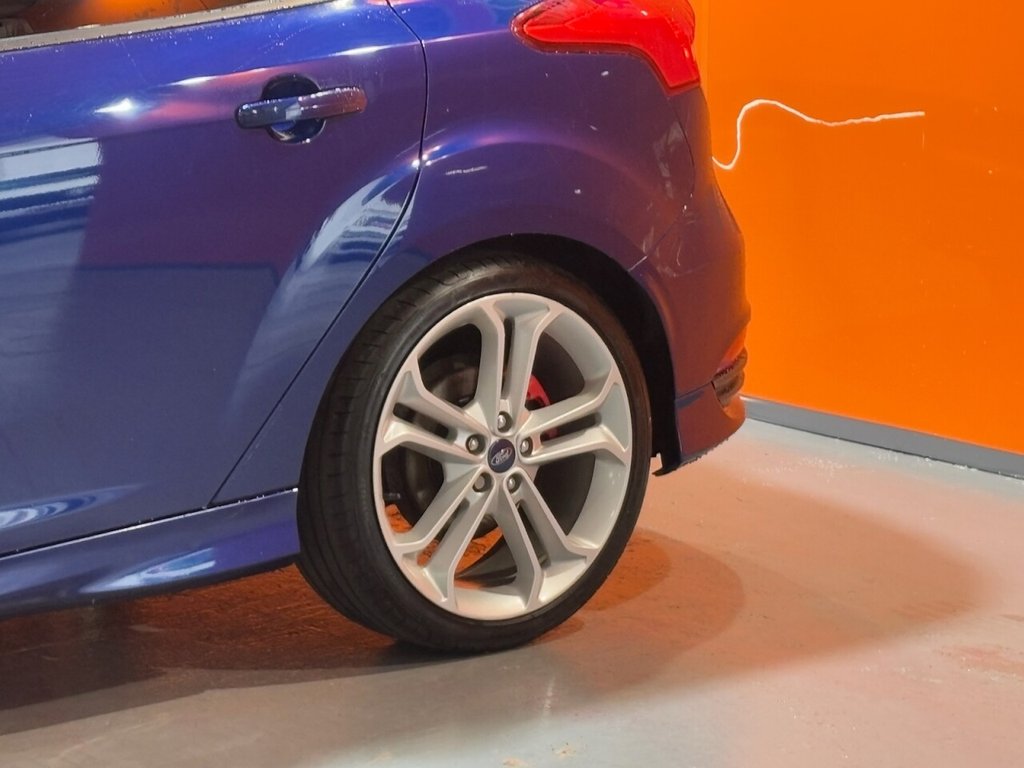 Used Ford Focus 2017 for sale - 75986018: Photo 14