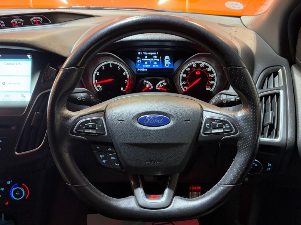 Used Ford Focus 2017 for sale - 75986018: Photo 16