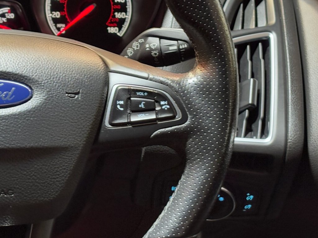 Used Ford Focus 2017 for sale - 75986018: Photo 17
