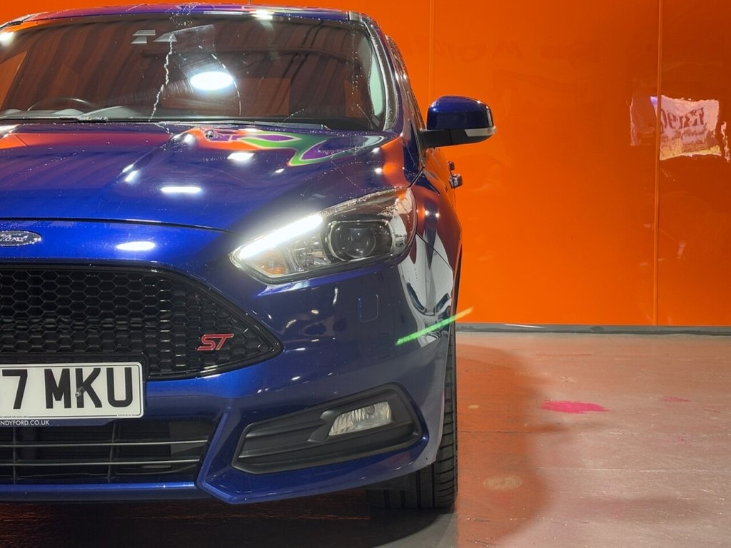 Used Ford Focus 2017 for sale - 75986018: Photo 3