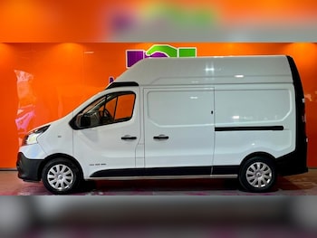 Used Renault Trafic 2017 for sale - 78358020: Photo