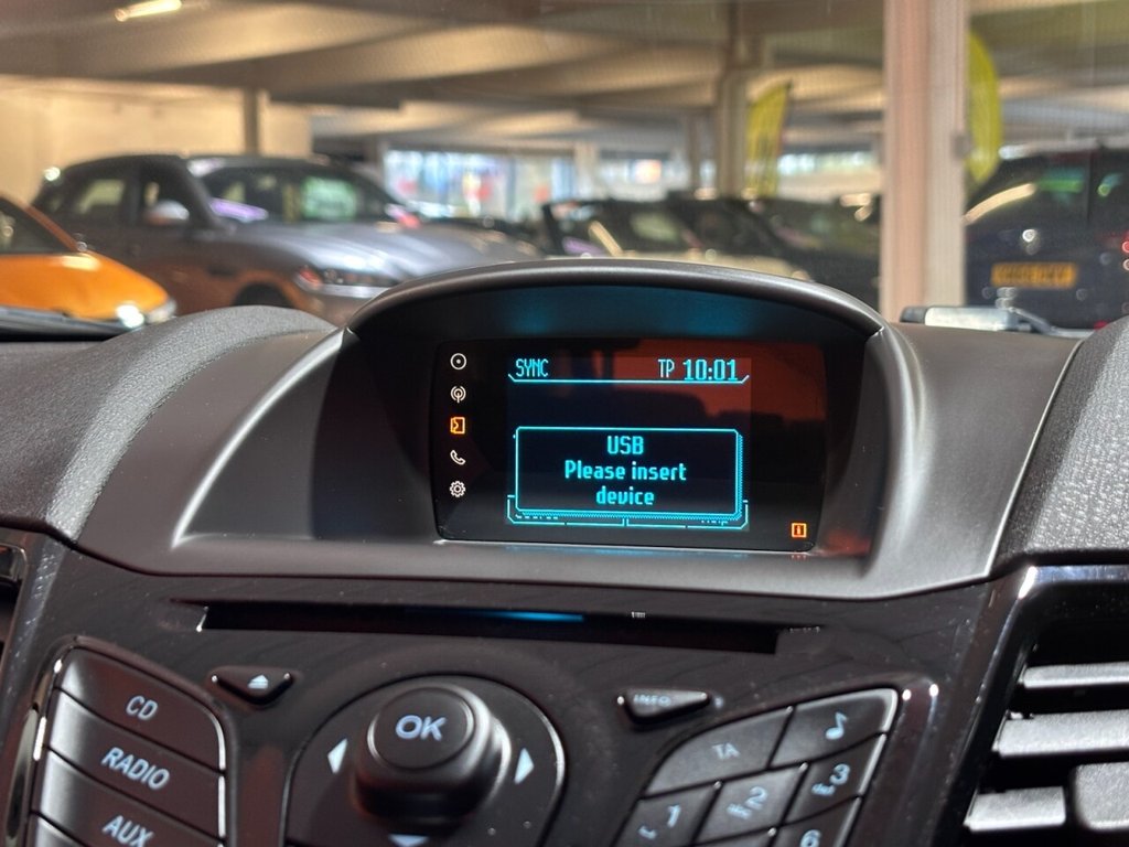 Used Ford Fiesta 2013 for sale - 76642848: Photo 30