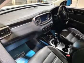 Used Kia Sorento 2018 for sale - 74893688: Photo