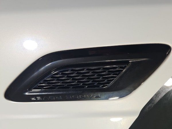 Used Land Rover Range Rover Sport 2018 for sale - 74257339: Photo 28