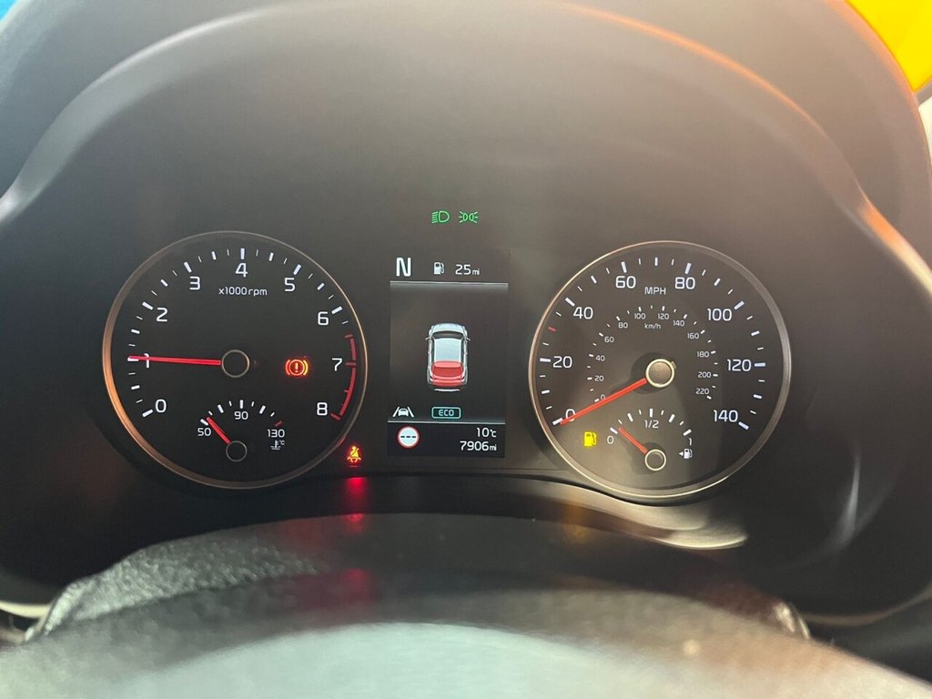 Used Kia Stonic 2023 for sale - 77594719: Photo 11