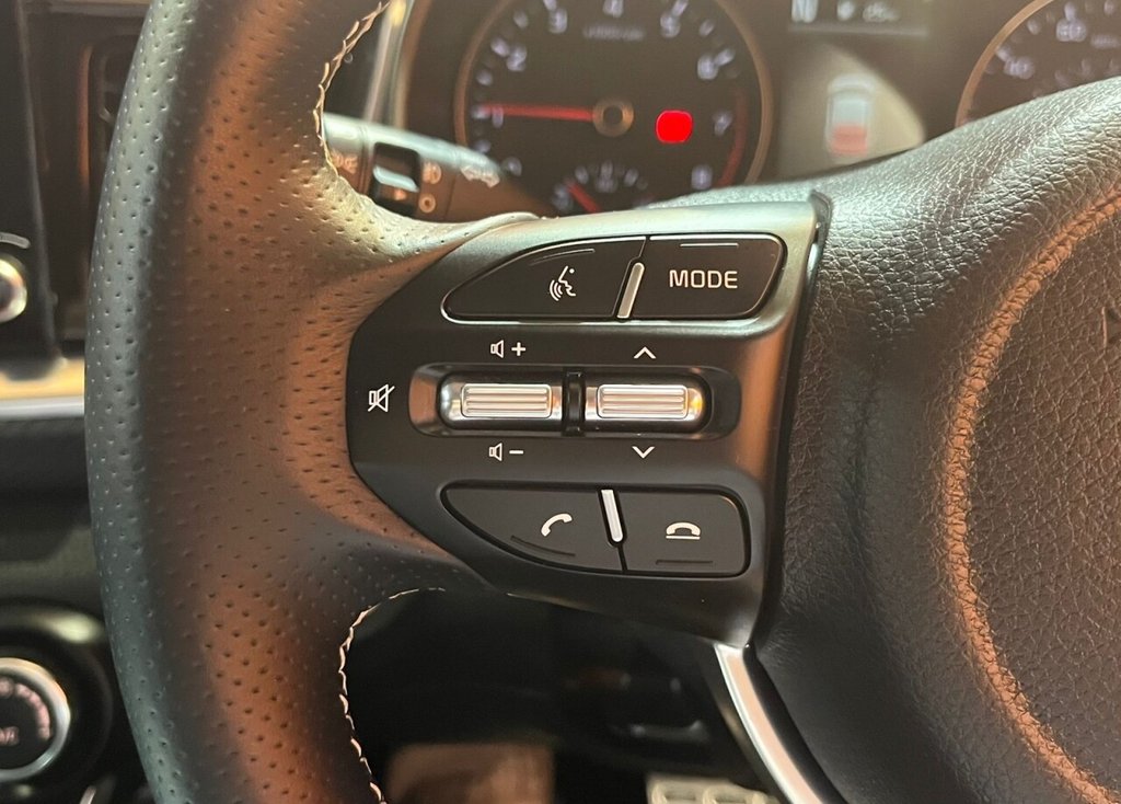 Used Kia Stonic 2023 for sale - 77594719: Photo 13