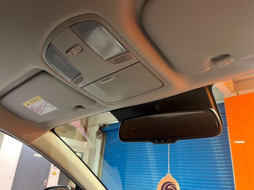 Used Kia Stonic 2023 for sale - 77594719: Photo 37