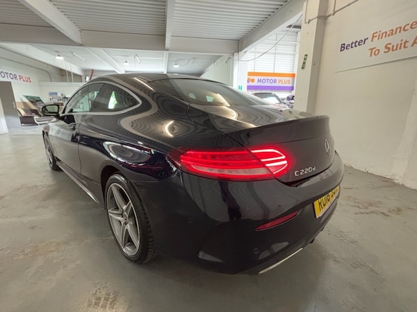 Used Mercedes-Benz C-Class 2018 for sale - 74942552: Photo 12