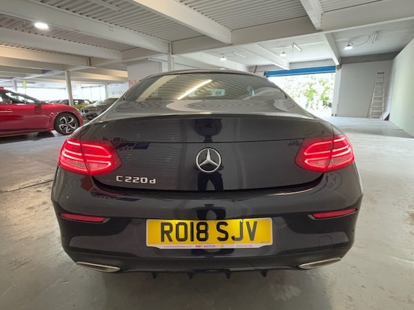 Used Mercedes-Benz C-Class 2018 for sale - 74942552: Photo 14