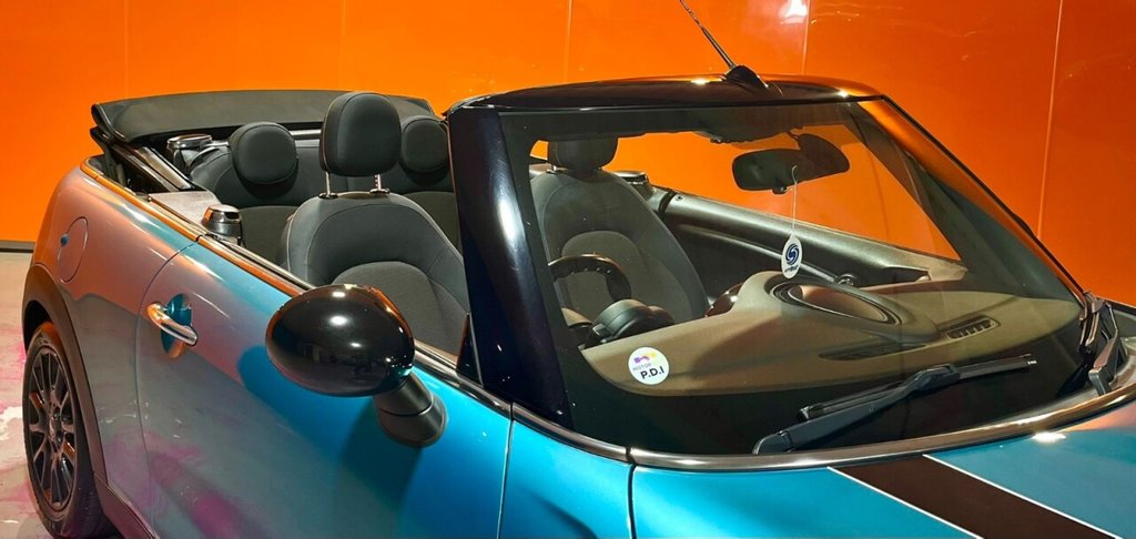 Used MINI Convertible 2018 for sale - 77200102: Photo 12