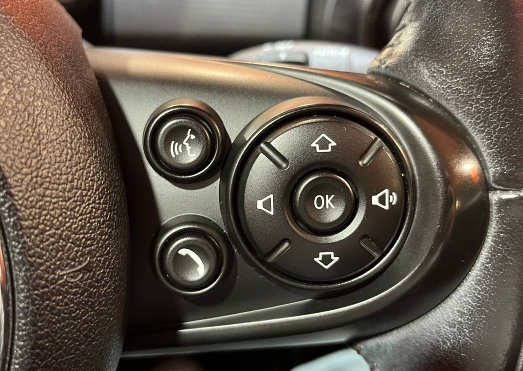 Used MINI Convertible 2018 for sale - 77200102: Photo 15