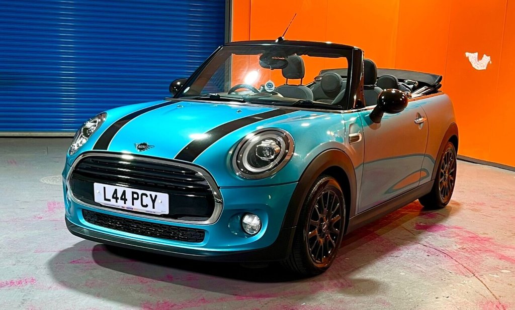 Used MINI Convertible 2018 for sale - 77200102: Photo 3