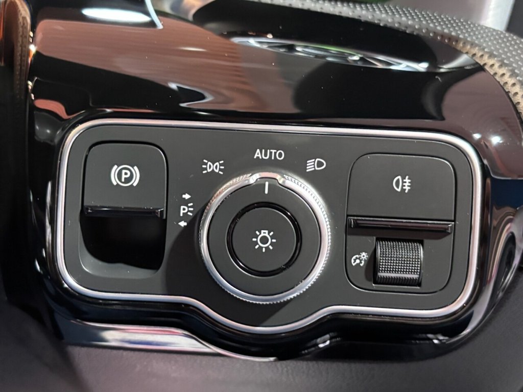 Used Mercedes-Benz A-Class 2018 for sale - 76317123: Photo 29