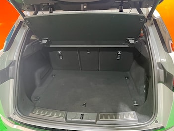 Used Land Rover Range Rover Evoque 2022 for sale - 79187167: Photo