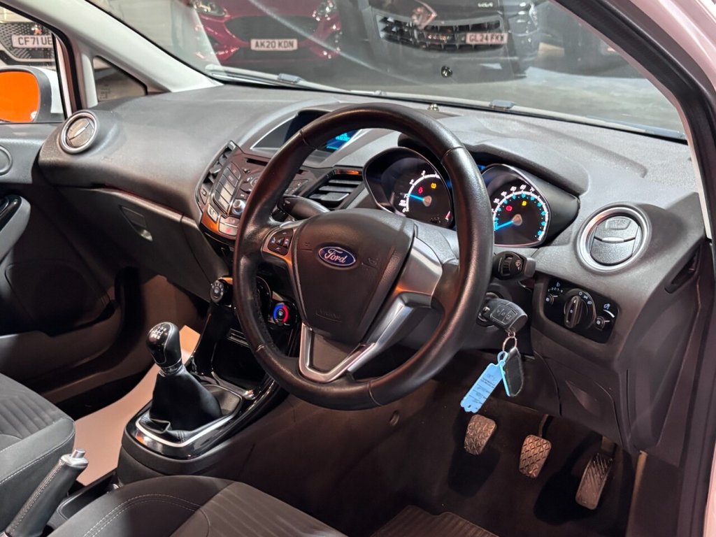 Used Ford Fiesta 2015 for sale - 76535774: Photo 13