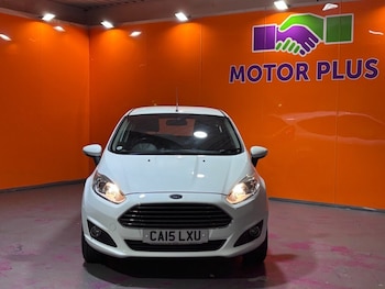 Used Ford Fiesta 2015 for sale - 76535774: Photo