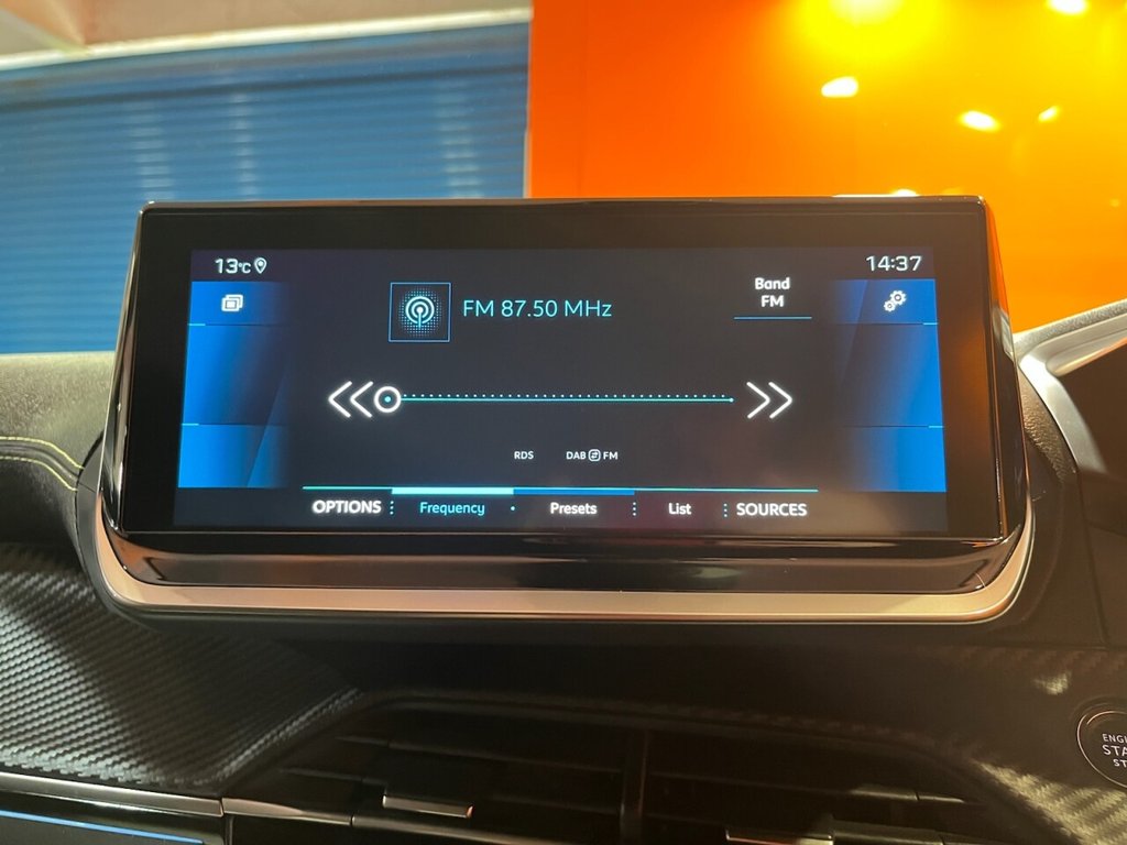 Used Peugeot 2008 2023 for sale - 78200355: Photo 17