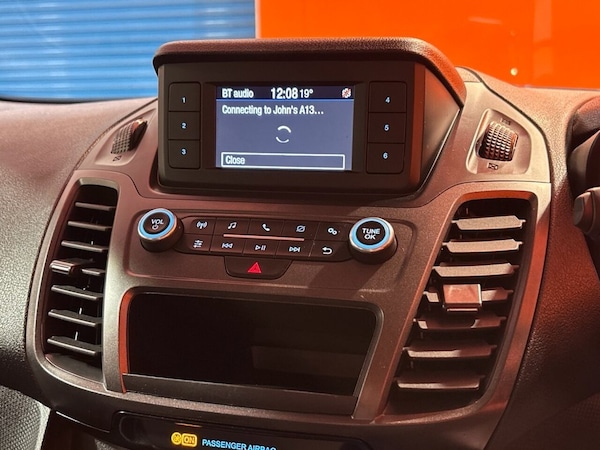 Used Ford Grand Tourneo Connect 2022 for sale - 76185211: Photo 28