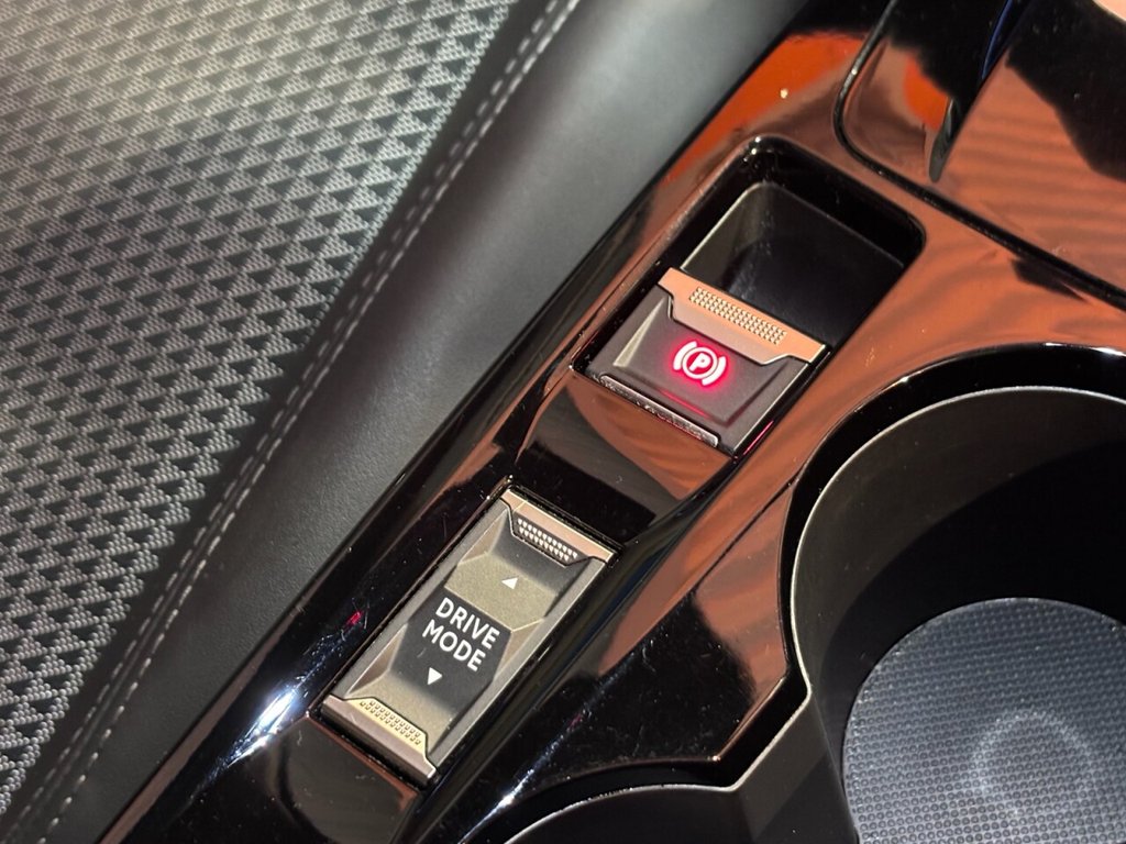 Used Peugeot 208 2021 for sale - 76279477: Photo 32