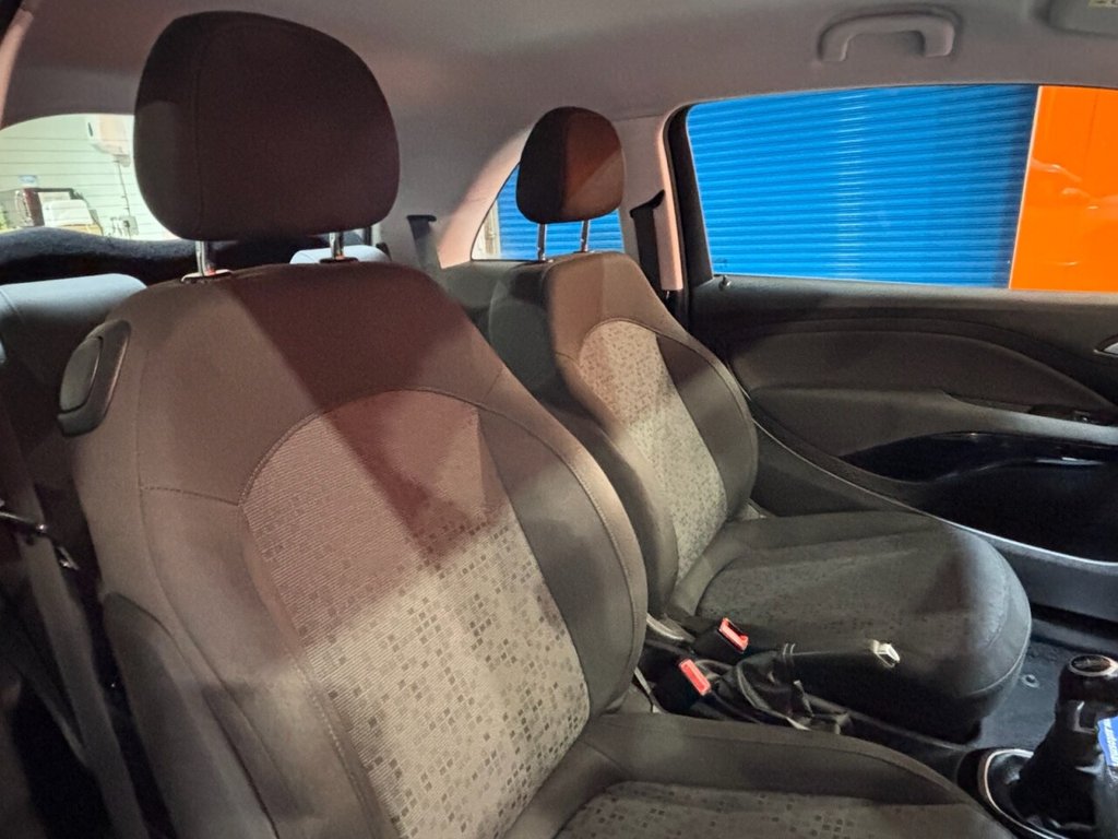 Used Vauxhall ADAM 2015 for sale - 75998342: Photo 14