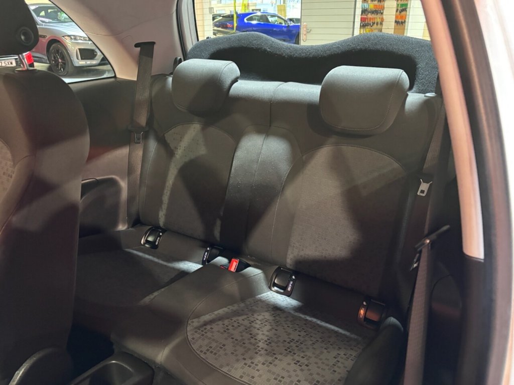 Used Vauxhall ADAM 2015 for sale - 75998342: Photo 20