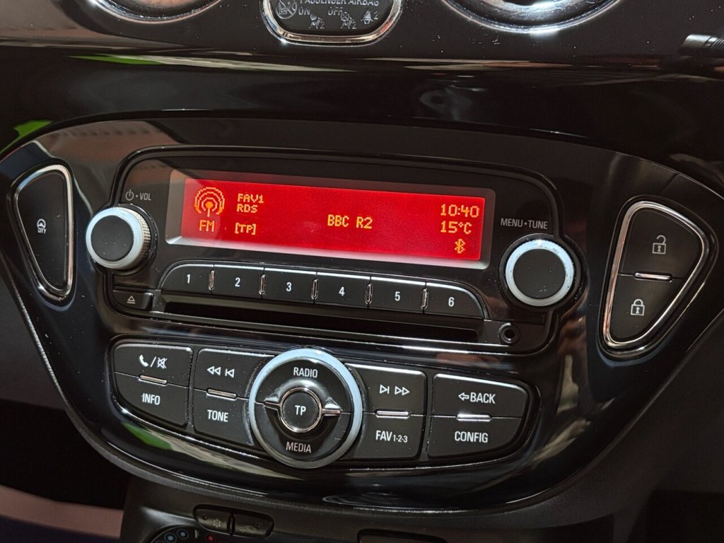 Used Vauxhall ADAM 2015 for sale - 75998342: Photo 28