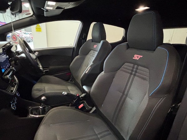 Used Ford Fiesta 2019 for sale - 75264717: Photo 18