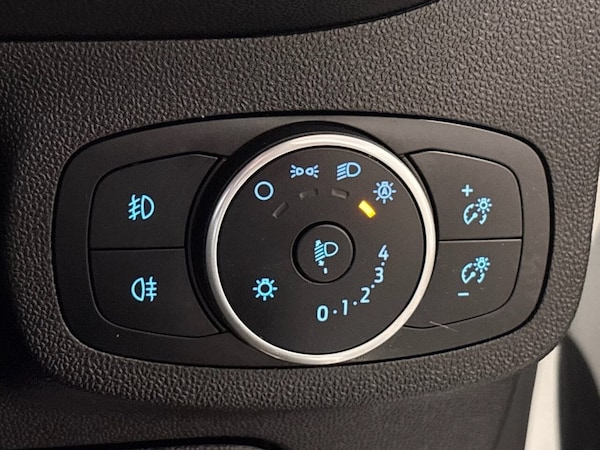 Used Ford Fiesta 2019 for sale - 75264717: Photo 32