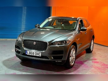 Used Jaguar F-Pace 2018 for sale - 77355626: Photo