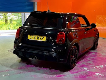 Used MINI Hatch 2021 for sale - 78500973: Photo