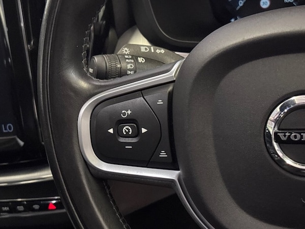 Used Volvo XC60 2019 for sale - 75411011: Photo 25