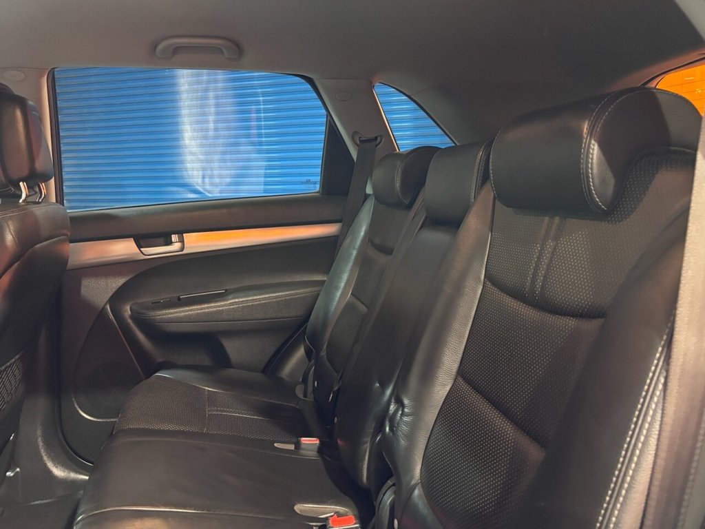 Used Kia Sorento 2010 for sale - 76520397: Photo 24