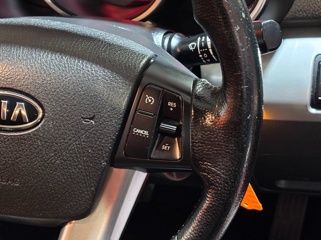 Used Kia Sorento 2010 for sale - 76520397: Photo 28