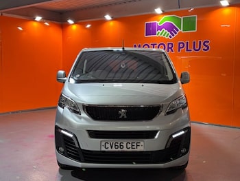 Used Peugeot Traveller 2016 for sale - 76185635: Photo