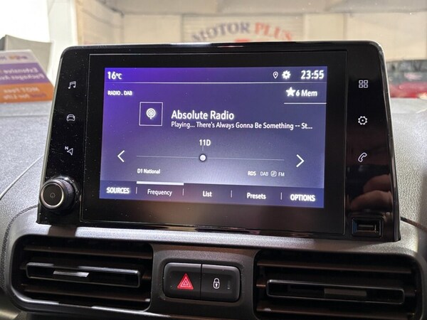 Used Vauxhall Combo Life 2020 for sale - 74483579: Photo 27