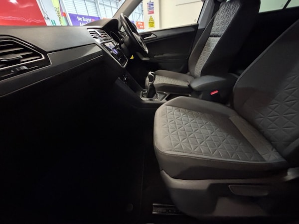 Used Volkswagen Tiguan 2022 for sale - 75411212: Photo 20