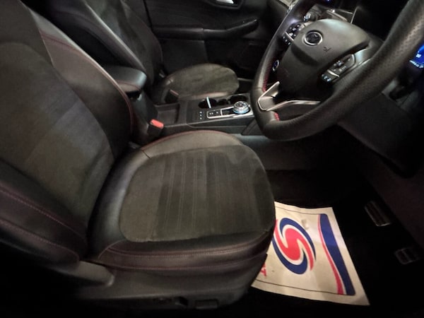 Used Ford Kuga 2023 for sale - 75642583: Photo 12