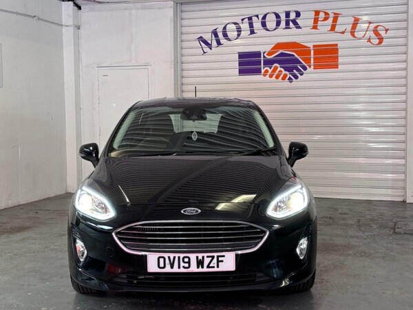 Used Ford Fiesta 2019 for sale - 75264723: Photo 2