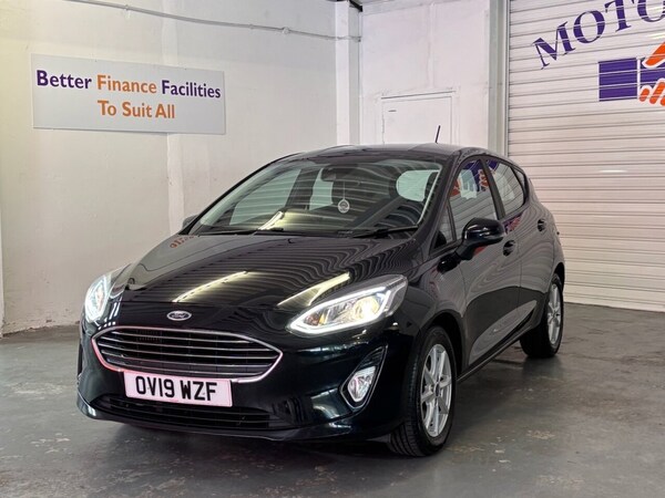 Used Ford Fiesta 2019 for sale - 75264723: Photo 3
