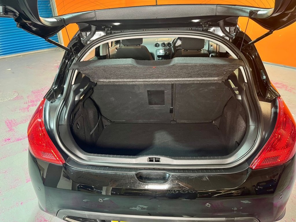 Used Peugeot 308 2013 for sale - 77571677: Photo 12