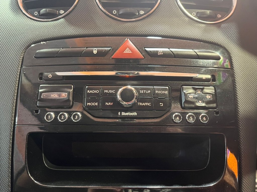 Used Peugeot 308 2013 for sale - 77571677: Photo 23