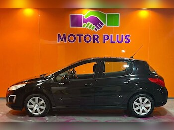 Used Peugeot 308 2013 for sale - 77571677: Photo