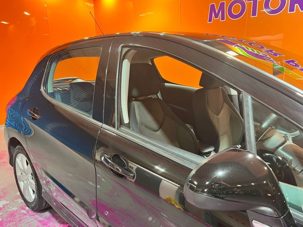 Used Peugeot 308 2013 for sale - 77571677: Photo 35